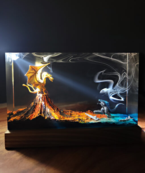 Godzilla vs King Ghidorah Ver 2 Resin Night Lamp - Image 3