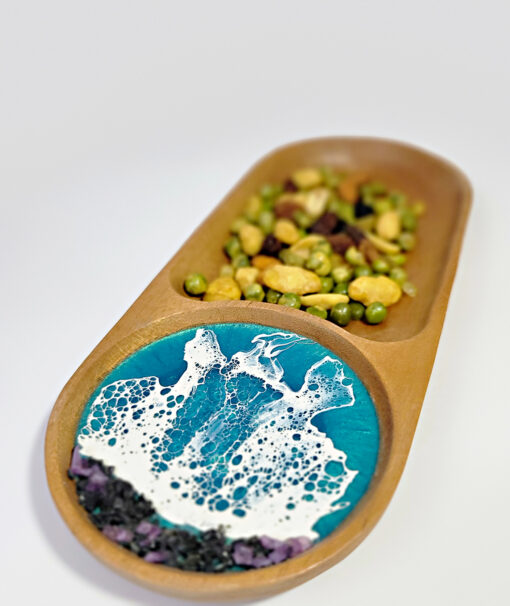 Oval Resin Tray with Ocean Waves - Image 4