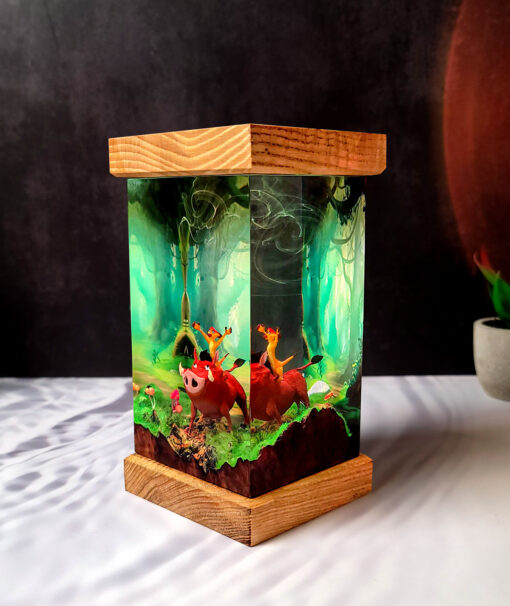 Pumbaa & Timon Resin Night Lamp - Image 4